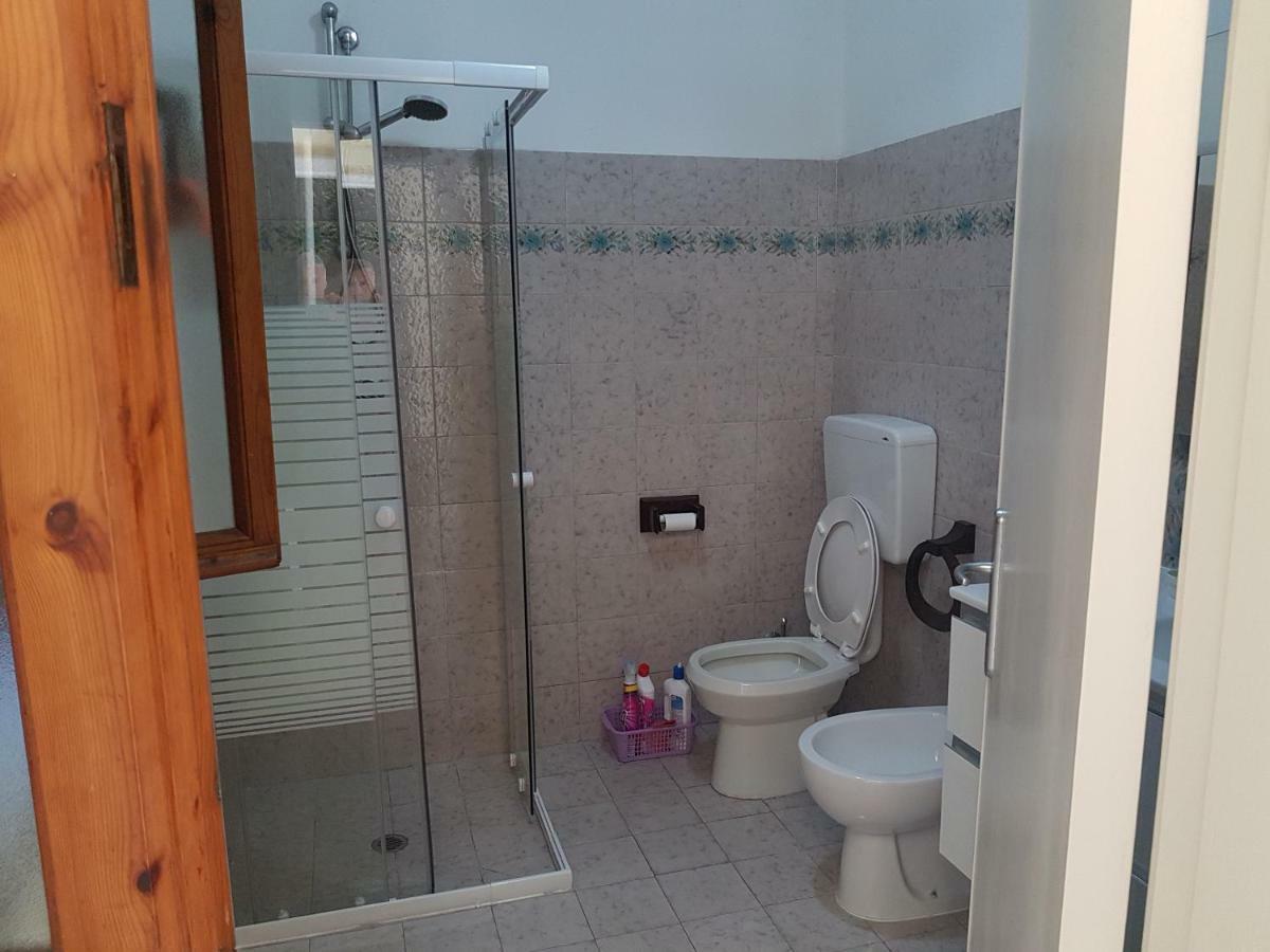Ferienwohnung Tra Gli Olivi Lucca Exterior foto